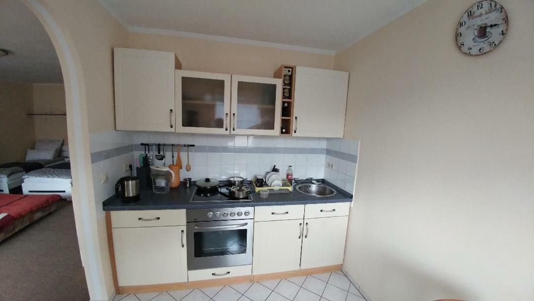 Sunny 1-Room Apartment Near Railway Station Garmisch-Partenkirchen Exterior photo